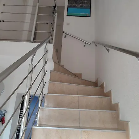 Saint Martin Duplex Proximite Immediate & Commerces Lejlighed